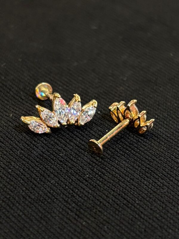 Labell de Ouro Detalhado 14K ⚜️